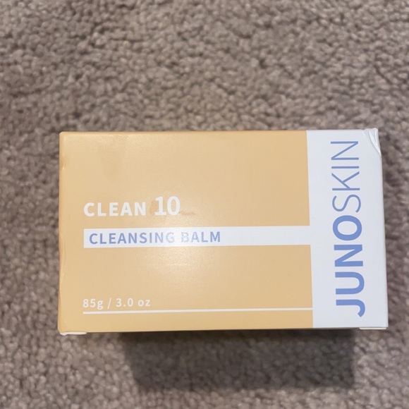 Juno Co Cleansing Balm - Picture 3 of 3